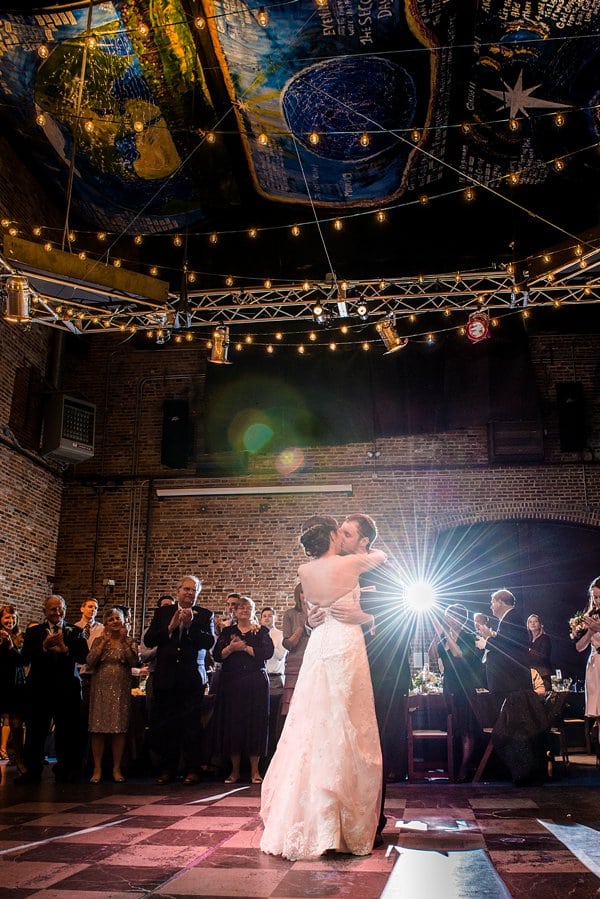 Winter AVAM Wedding || Leah Rhianne Photography || Charm City Wed || www.charmcitywed.com Winter AVAM Wedding || Leah Rhianne Photography || Charm City Wed || www.charmcitywed.com