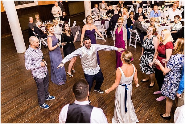 2640 Space Wedding || Alicia Wiley Photography || Charm City Wed || www.charmcitywed.com