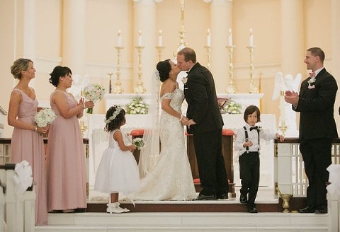 Baltimore Basilica + Belvedere Wedding || Love Life Images || Charm City Wed || www.charmcitywed.com