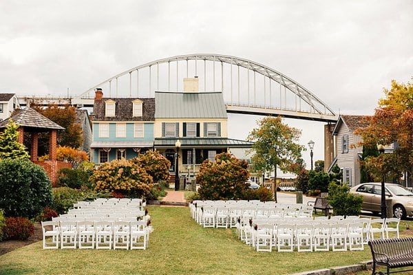 Chesapeake City Wedding || Dani Leigh Photography || Charm City Wed || www.charmcitywed.com