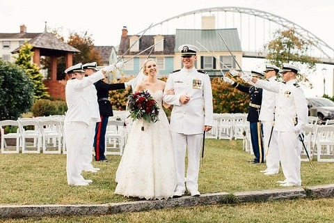 Chesapeake City Wedding || Dani Leigh Photography || Charm City Wed || www.charmcitywed.com