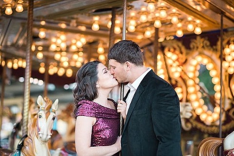 Elegant Carousel Engagement Session || Joy Michelle Photography || Charm City Wed || www.charmcitywed.com