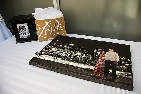Baltimore Hyatt Regency Wedding || Kathleen Hertel Photography || Charm City Wed || www.charmcitywed.com Baltimore Hyatt Regency Wedding || Kathleen Hertel Photography || Charm City Wed || www.charmcitywed.com