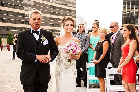 Baltimore Hyatt Regency Wedding || Kathleen Hertel Photography || Charm City Wed || www.charmcitywed.com