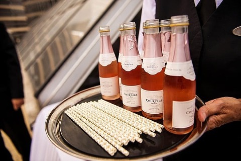 Baltimore Hyatt Regency Wedding || Kathleen Hertel Photography || Charm City Wed || www.charmcitywed.com