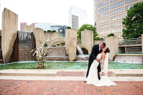 Baltimore Hyatt Regency Wedding || Kathleen Hertel Photography || Charm City Wed || www.charmcitywed.com