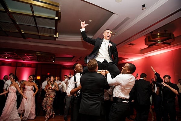 Baltimore Hyatt Regency Wedding || Kathleen Hertel Photography || Charm City Wed || www.charmcitywed.com Baltimore Hyatt Regency Wedding || Kathleen Hertel Photography || Charm City Wed || www.charmcitywed.com