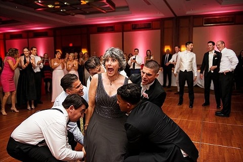 Baltimore Hyatt Regency Wedding || Kathleen Hertel Photography || Charm City Wed || www.charmcitywed.com