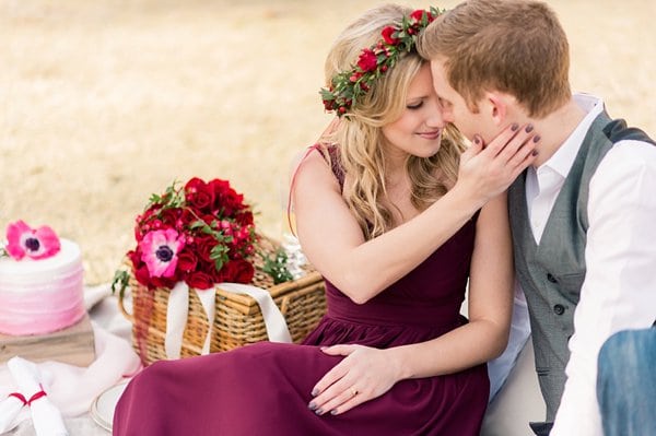 Lakeside Styled Shoot at Bay Hills Golf Club || Adriana Marie Events || Lauren Swann Photography || Charm City Wed || www.charmcitywed.com