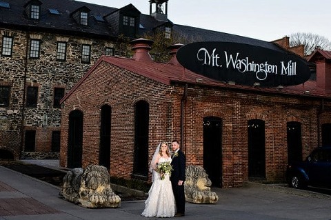 Mt Washington Mill Dye House Wedding || Ashley Michelle Photography || Charm City Wed || www.charmcitywed.com