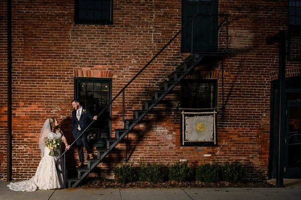 Mt Washington Mill Dye House Wedding || Ashley Michelle Photography || Charm City Wed || www.charmcitywed.com