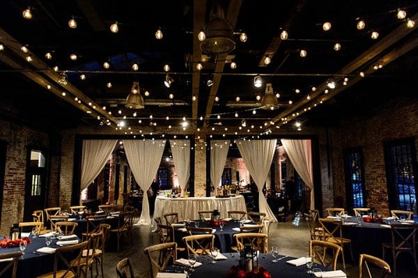 Mt Washington Mill Dye House Wedding || Ashley Michelle Photography || Charm City Wed || www.charmcitywed.com