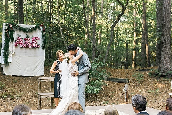 Pocomoke State Park DIY Wedding || Joy Michelle Photography || Charm City Wed || www.charmcitywed.com