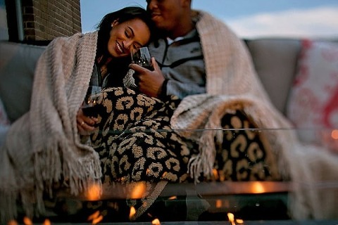 Ravens Engagement Session || B.O.B Photography || Charm City Wed || www.charmcitywed.com