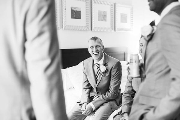 Running Hare Vineyards Wedding || Emily Chastain Photography || Charm City Wed || www.charmcitywed.com