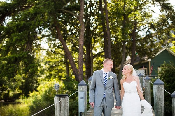 Running Hare Vineyards Wedding || Emily Chastain Photography || Charm City Wed || www.charmcitywed.com