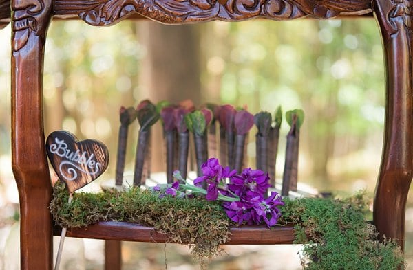 Spring Inspired Wedding Styled Shoot || Daisy Saulls Photography || Charm City Wed || www.charmcitywed.com Spring Inspired Wedding Styled Shoot || Daisy Saulls Photography || Charm City Wed || www.charmcitywed.com