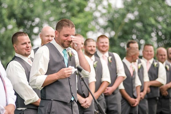 Walkers Overlook Wedding || Leah Rhianne Photography || Charm City Wed || www.charmcitywed.com