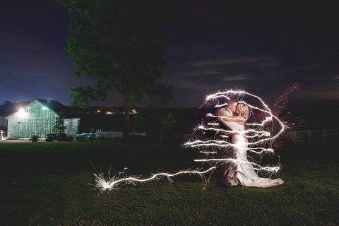 Walkers Overlook Wedding || Leah Rhianne Photography || Charm City Wed || www.charmcitywed.com