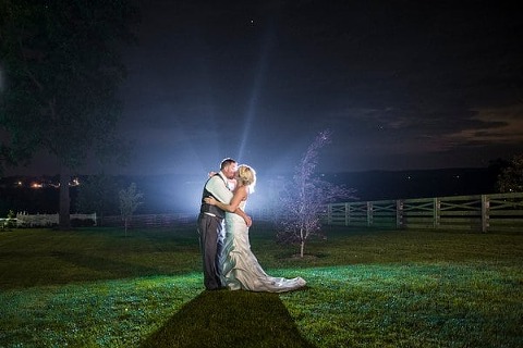 Walkers Overlook Wedding || Leah Rhianne Photography || Charm City Wed || www.charmcitywed.com