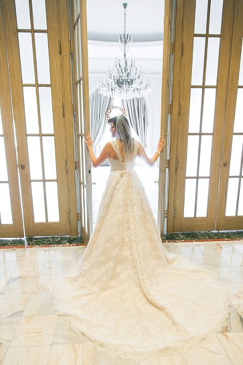 Baltimore Museum of Industry Wedding || Bradley Images Photography || Charm City Wed || www.charmcitywed.com