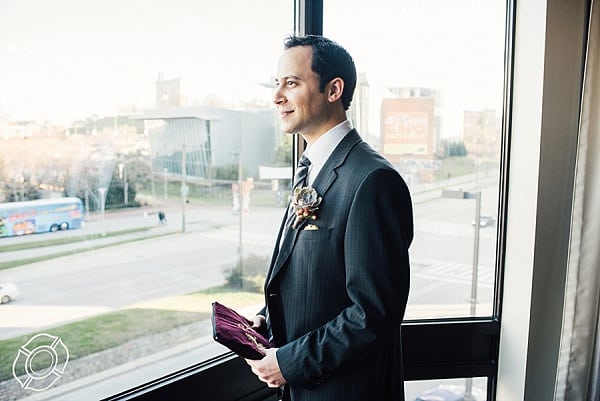 Baltimore Museum of Industry Wedding || Bradley Images Photography || Charm City Wed || www.charmcitywed.com