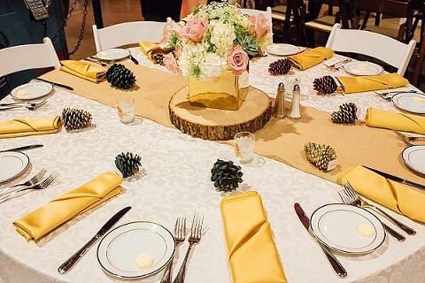 Baltimore Museum of Industry Wedding || Bradley Images Photography || Charm City Wed || www.charmcitywed.com