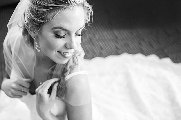 Classic Waterfront Tabrizis Wedding || Lauren Nievod Photography || Charm City Wed || www.charmcitywed.com