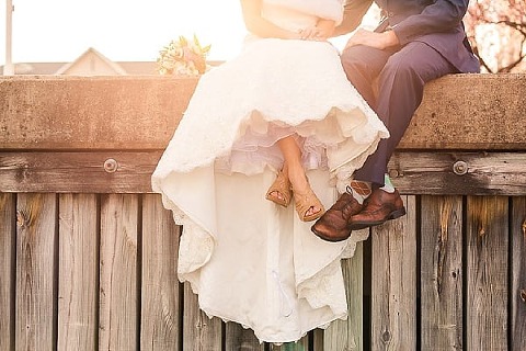 Classic Waterfront Tabrizis Wedding || Lauren Nievod Photography || Charm City Wed || www.charmcitywed.com