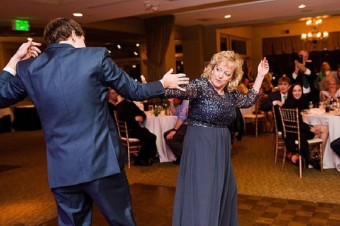 Classic Waterfront Tabrizis Wedding || Lauren Nievod Photography || Charm City Wed || www.charmcitywed.com