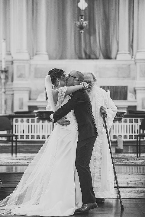 Elkridge Furnace Inn Wedding || Love Life Images || Charm City Wed || www.charmcitywed.com