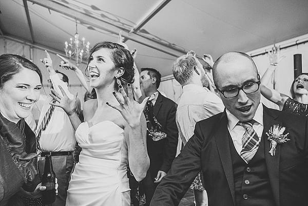 Elkridge Furnace Inn Wedding || Love Life Images || Charm City Wed || www.charmcitywed.com