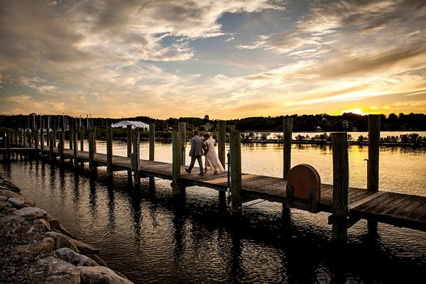 Herrington on the Bay Wedding || Velvet Crown Photography || Charm City Wed || www.charmcitywed.com