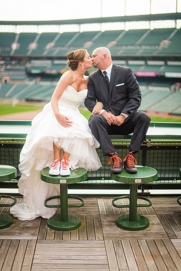 Camden Yards Wedding || Brooke Tyson Photography || Charm City Wed || www.charmcitywed.com