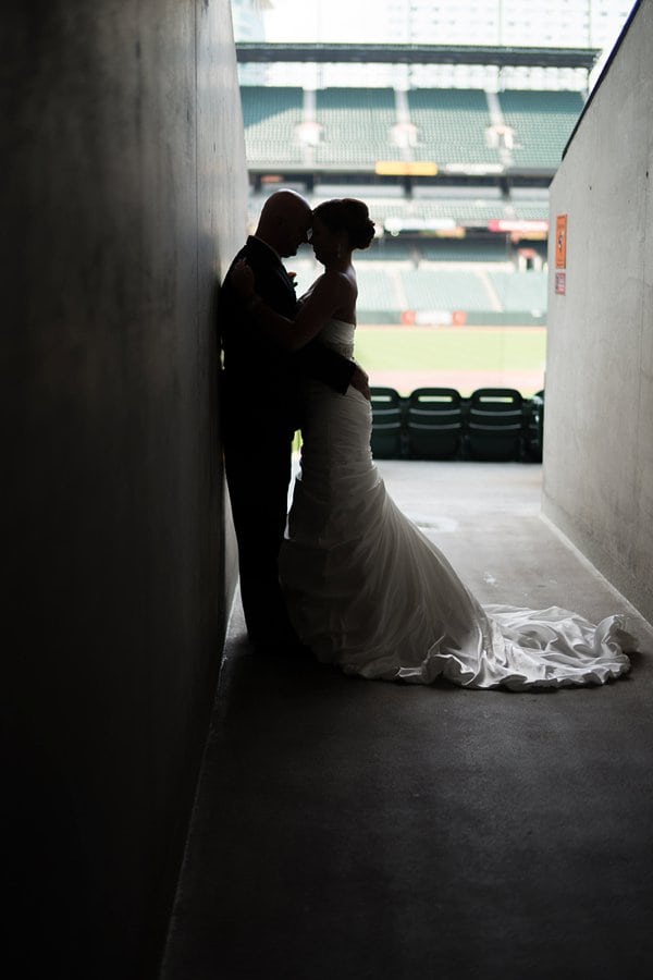 Camden Yards Wedding || Brooke Tyson Photography || Charm City Wed || www.charmcitywed.com