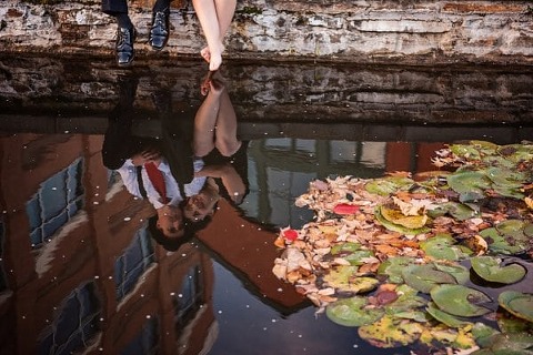 Pin-Up Style Engagement Session || Kathleen Hertel Photography || Charm City Wed || www.charmcitywed.com