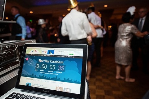 Tabrizi's NYE Wedding || Kathleen Hertel Photography || Charm City Wed || www.charmcitywed.com