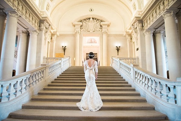 Naval Academy Bridal Portraits || Joy Michelle Photography || Charm City Wed || www.charmcitywed.com Naval Academy Bridal Portraits || Joy Michelle Photography || Charm City Wed || www.charmcitywed.com