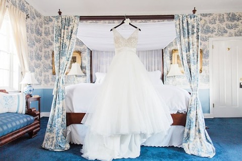 Classic Antrim 1844 Wedding || Dyanna LaMora || Charm City Wed || www.charmcitywed.com