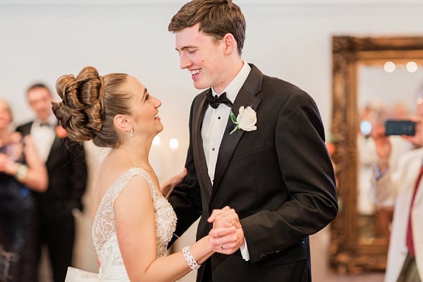 Classic Antrim 1844 Wedding || Dyanna LaMora || Charm City Wed || www.charmcitywed.com