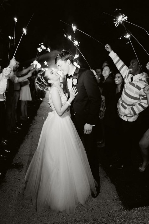 Classic Antrim 1844 Wedding || Dyanna LaMora || Charm City Wed || www.charmcitywed.com