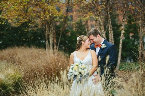 Baltimore Museum of Industry Fall Wedding || Pete Redel Photography || Charm City Wed || www.charmcitywed.com
