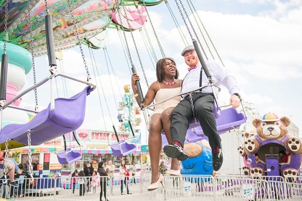 Carnival Engagement Photos || Marlayna Photography || Charm City Wed || www.charmcitywed.com