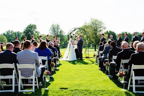 Hillendale Wedding || Kathleen Hertel Photography || Charm City Wed || www.charmcitywed.com