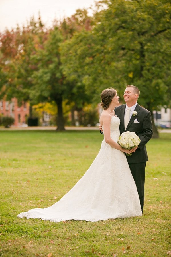 Patriotic Baltimore Wedding || Susie+Becky || Charm City Wed || www.charmcitywed.com