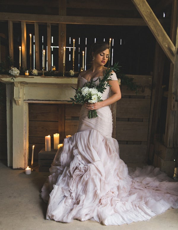 Southern Vintage Glam Styled Shoot || Andie Younkin Photography || Charm City Wed || www.charmcitywed.com