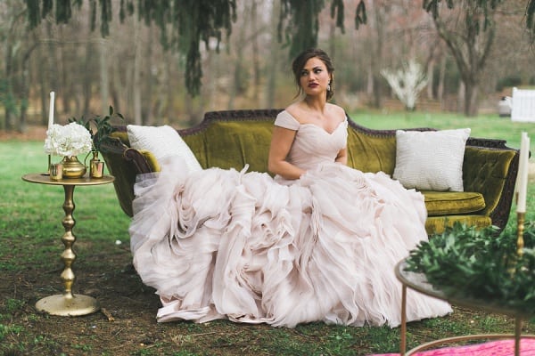 Southern Vintage Glam Styled Shoot || Andie Younkin Photography || Charm City Wed || www.charmcitywed.com