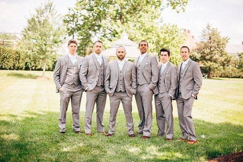 Antrim Wedding || Dani Leigh Photography || Charm City Wed || www.charmcitywed.com