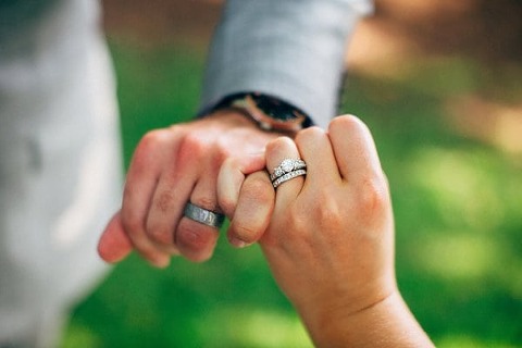 Antrim Wedding || Dani Leigh Photography || Charm City Wed || www.charmcitywed.com