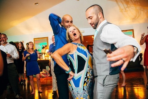 Antrim Wedding || Dani Leigh Photography || Charm City Wed || www.charmcitywed.com